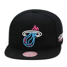 [6HSSMO19319-MHEBLCK] MENS NBA MIAMI HEAT NEON VICE LOGO SNAPBACK