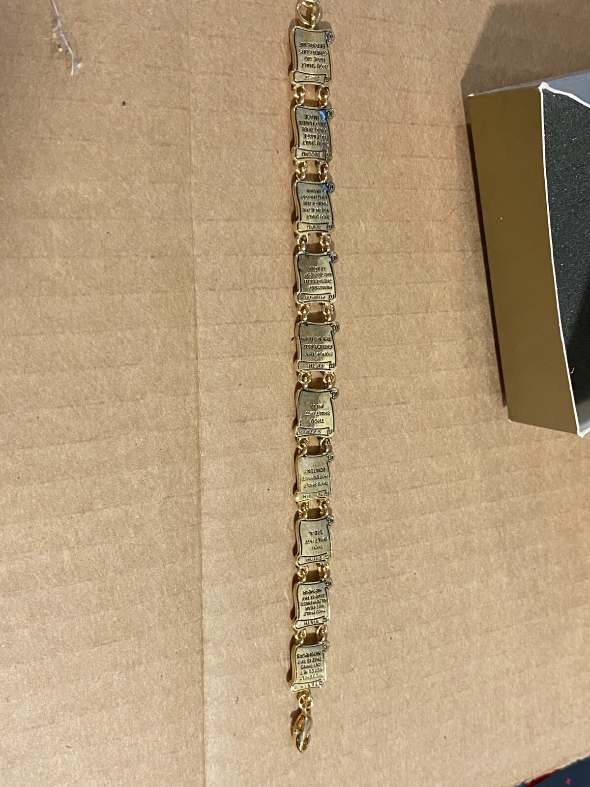 Picture 3 of 4