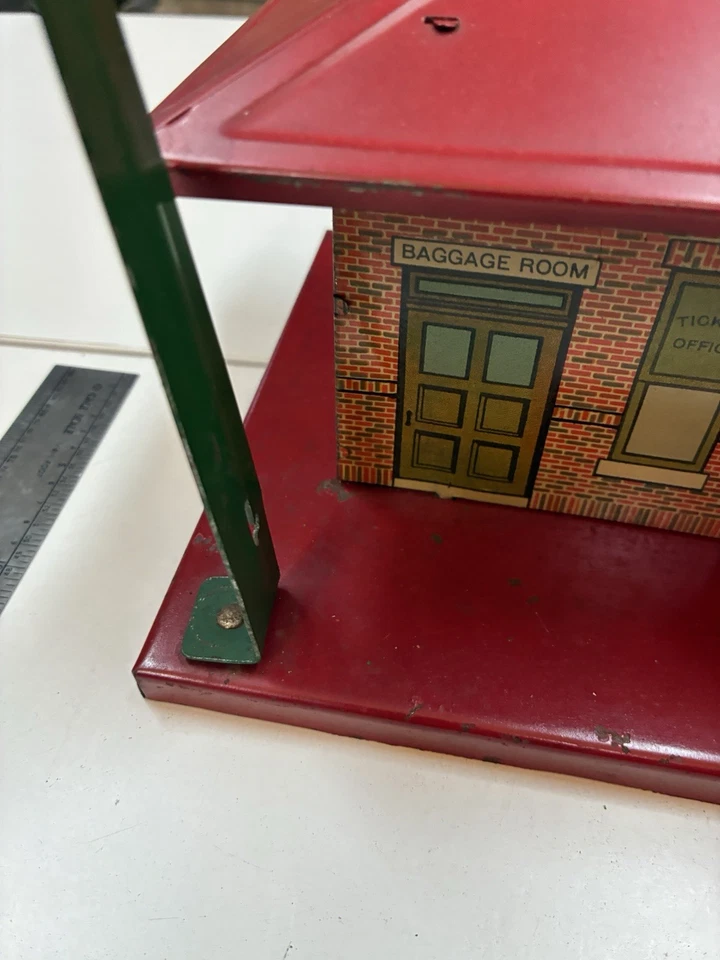 American Flyer Prewar #91 Estação Iluminada Litho de Estanho com Lâmpadas Duplas – Completo - Imagem 4 de 4