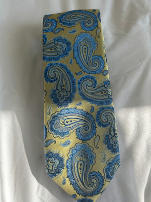 Paul Malone 7 Fold Men s Blue and Gold Paisley Patterned Silk Tie 3.25  Wide