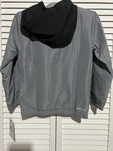 Nike Boys Full Zip Jacket Size 6 (5-6YRS) - Picture 2 of 3