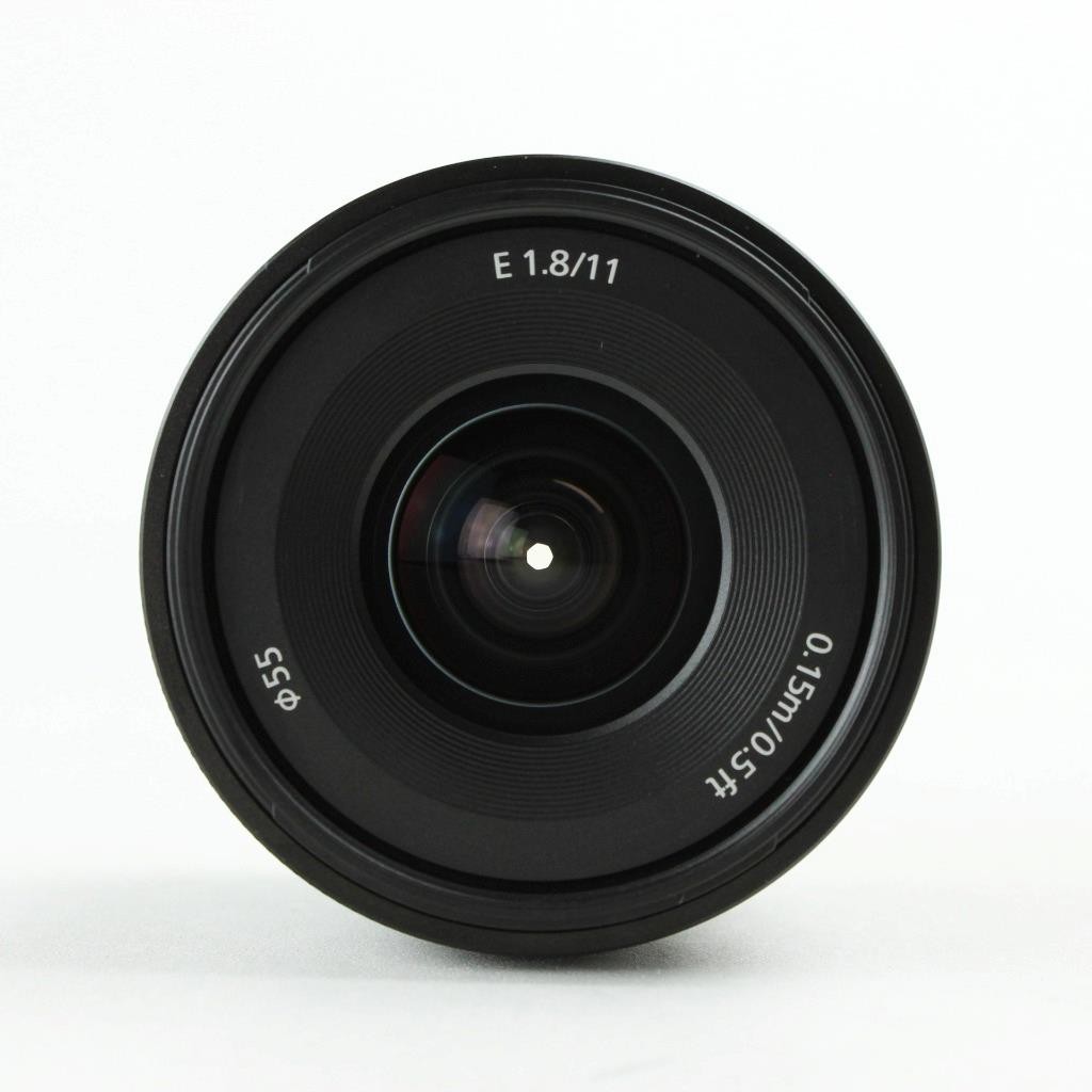 SONY 　SEL11F18 Amazon.com : Sony E 11 mm F1.8 | APS-C Wide Angle Prime Lens
