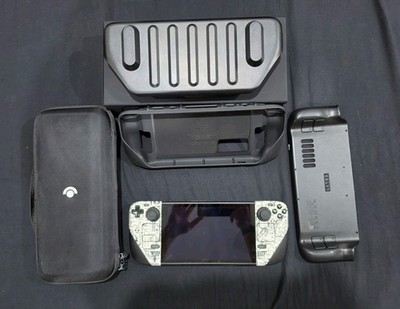 Valve Steam Deck LCD 1tb Dbrand KillSwitch