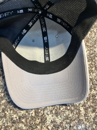 Tennessee Titans New Era 39Thirty Flex Fitted L-XL Hat Cap Dad Men NFL Gray Blue - Picture 5 of 6