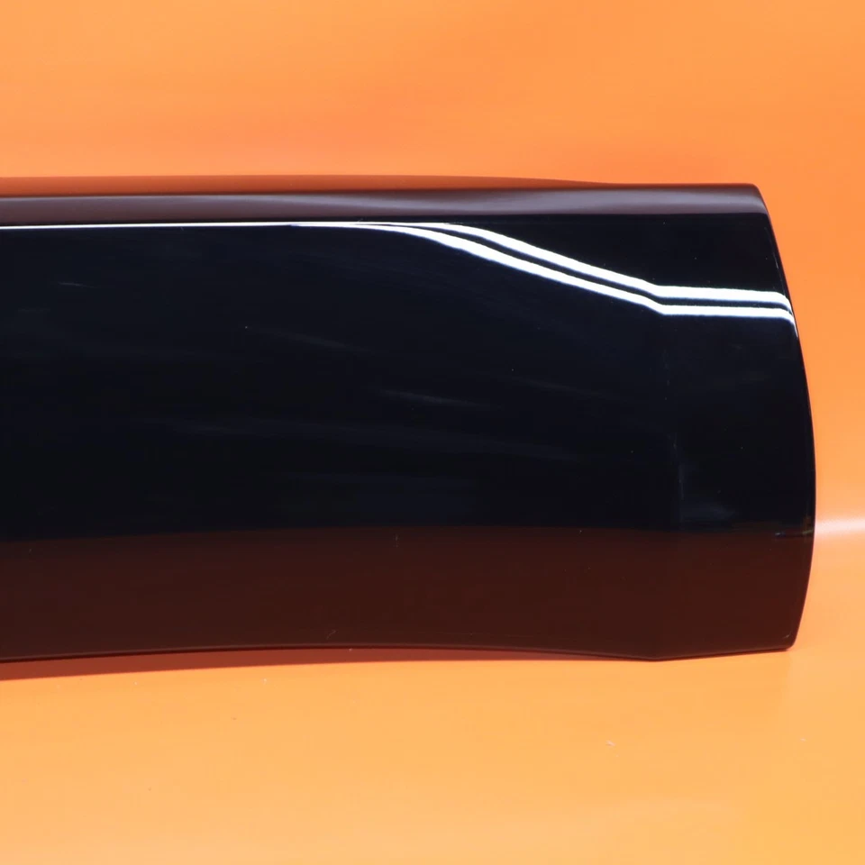 Moldura de porta ASTON MARTIN DBX MOTORISTA ESQUERDO TRASEIRO 2021 2022 2023 MY83-23935-AA FABRICANTE DE EQUIPAMENTO ORIGINAL - Imagem 3 de 4