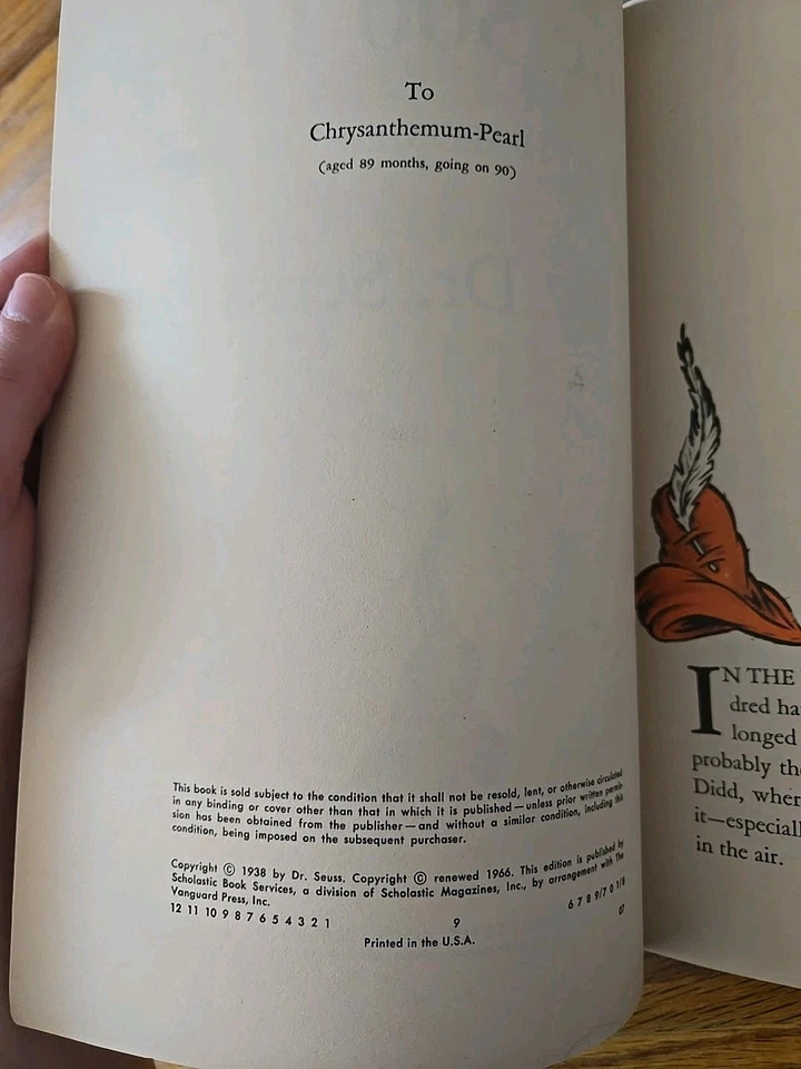 Vtg Mcm Dr. Seuss Book Lot, Cat In The Hat,  500 Hats, Beginner Book Dictionary - Image 4 of 4