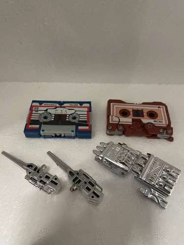 Transform G1 Autobots cassettes Ramhorn Eject reissue brand new MISB - Picture 5 of 12