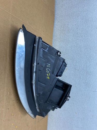 2002-2005 Audi A4 Sedan Right Passenger Halogen Headlight OEM N6075 DW - Picture 12 of 14