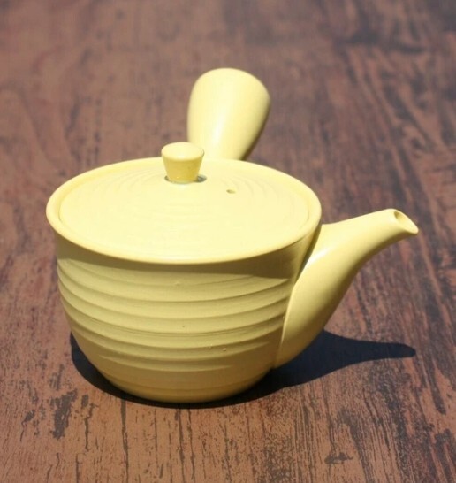 Tokoname Japanese Teapot Yellow clay Flared shape Kyusu 240ml by Morimasa kiln