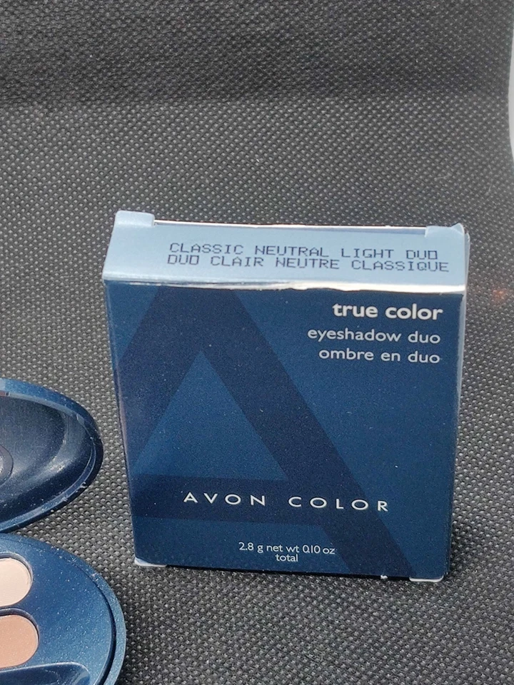 Avon True Color Eyeshadow Duo classic neutral light duo No applicator - Image 3 of 3