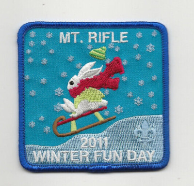 MT.  RIFLE / 2011 WINTER FUN DAY patch  Boy Scout BSA JE/1-10