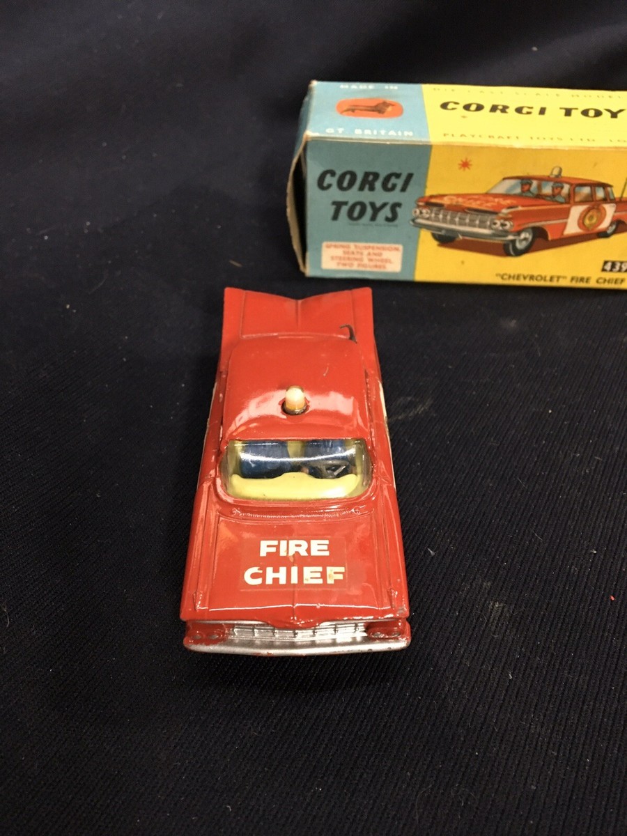 CORGI TOYS 439 Chevrolet Fire Chief EUR 69,00 - FR