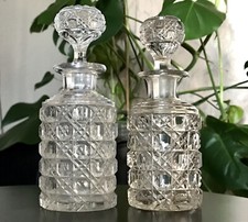 Antik ~1916 Baccarat 2x Flakon Parf&uuml;m kleine Glaskaraffe Schnitt Bleikristall