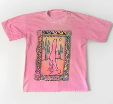 Vintage 90s Unisex Pink Graphic Coyote Tee Shirt - Maack - Sun Sportswear Medium