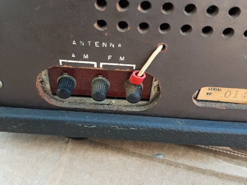 hallicrafters shortwave radio receiver Needs Contact Cleaning Antenna Needs... - Picture 17 of 18