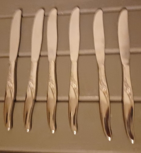 SIX Oneida Ltd. LA ROSE Stainless Dinner Knives Wm A Rogers Premier Flatware - Picture 3 of 5