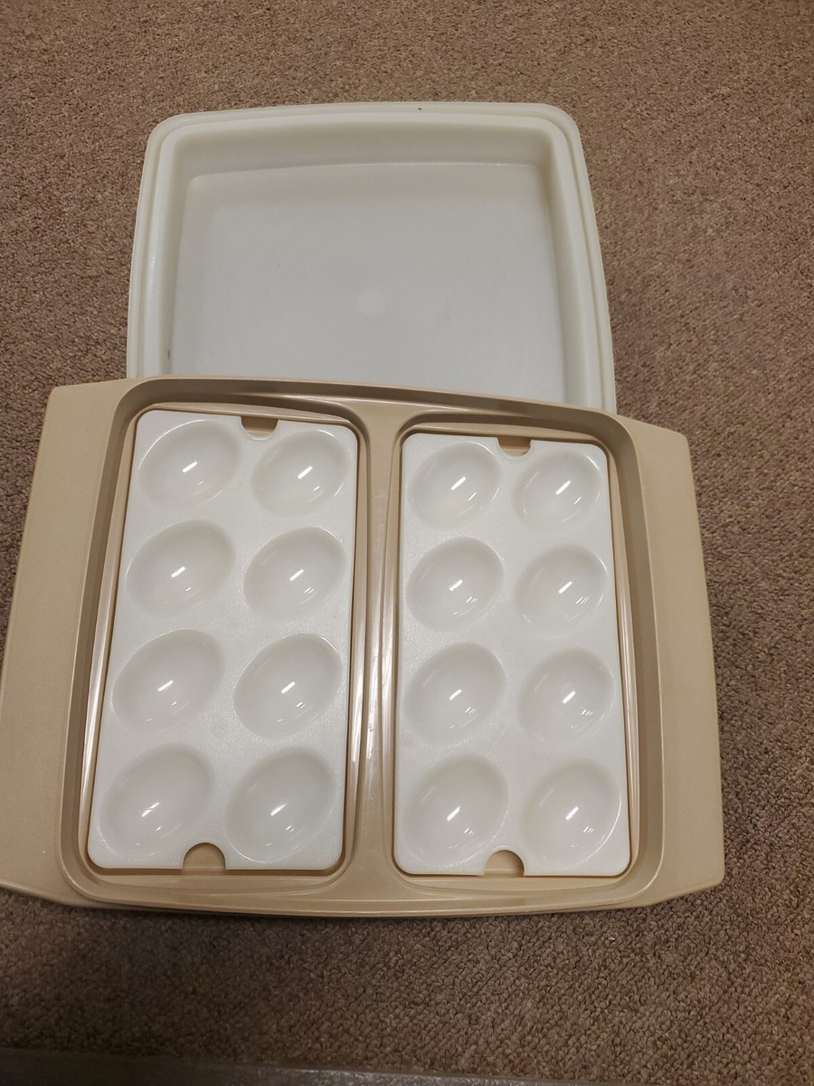 Vintage Tupperware Deviled Egg Container with Lid 722, and inserts