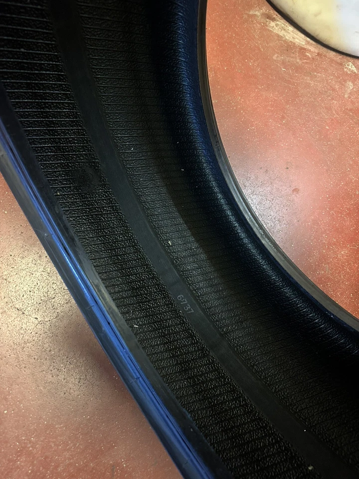 Neumáticos usados asimétricos Goodyear Eagle F1 285/35ZR19 99Y Foto 3 de 4