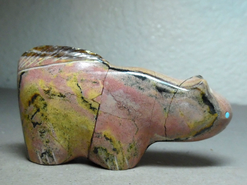 ZUNI FETISH F-4992 DOLOMITE MOUNTAIN LION BY DAPHNE QUAM - 第 1/6 張圖片