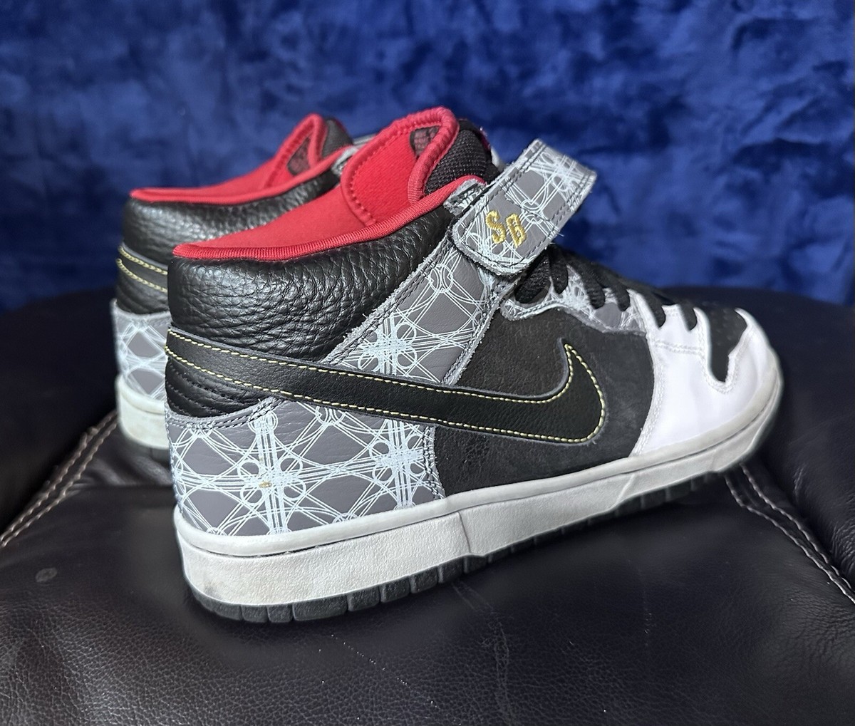 Vintage Nike Dunk Mid Elite Sb 'Beijing Triumvir X Fly Vintage Nike Dunk Mid Elite Sb 'Beijing Triumvir X Fly