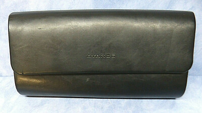 19237. Rechteckige Handtasche  Clutch   schwarz mit Kette  Avance
