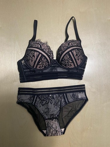 Seis Ovier XS Sexy Lingerie Lace Underwear See Through Strapless Bra & Panty Set