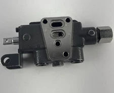Genuine Kubota YW312-0011 Acting Hydraulic Valve Assembly thumbnail 4