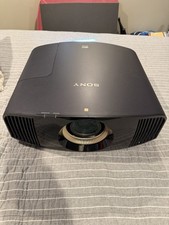 Sony VPL-VW385ES Needs Repair HDMI Not Passing Signal