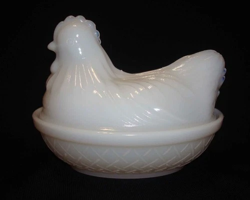 Vintage Hazel Atlas White Milk Glass Sm Chicken Hen on Nest Animal Covered Dish