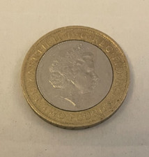 ANNIVERSARY OF THE GOLDEN GUINEA TWO POUND COIN (£2) WITH TWO MINTING ERRORS
