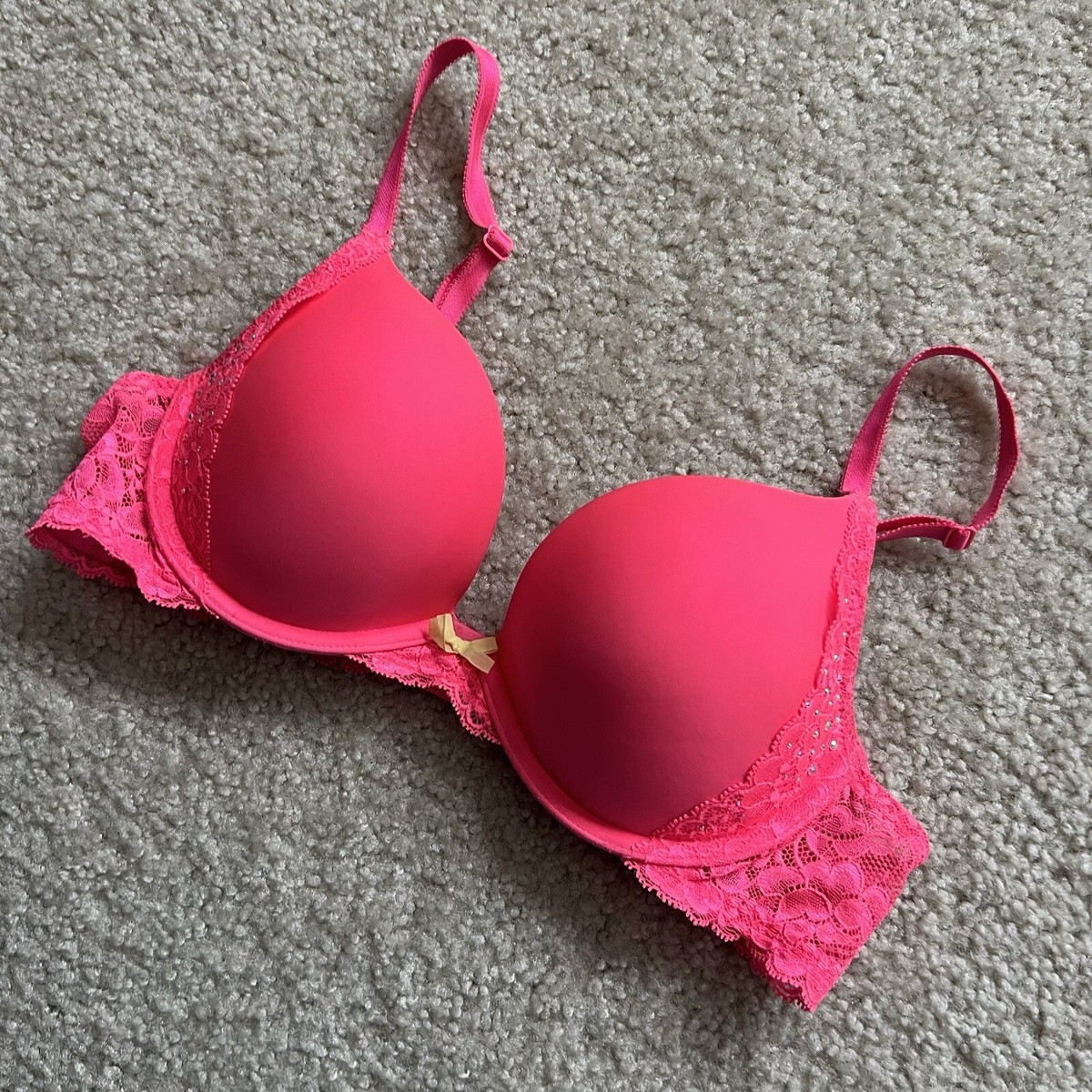 Victoria's Secret Dream Angels Lace Push Up Bra Push Up Neon Pink