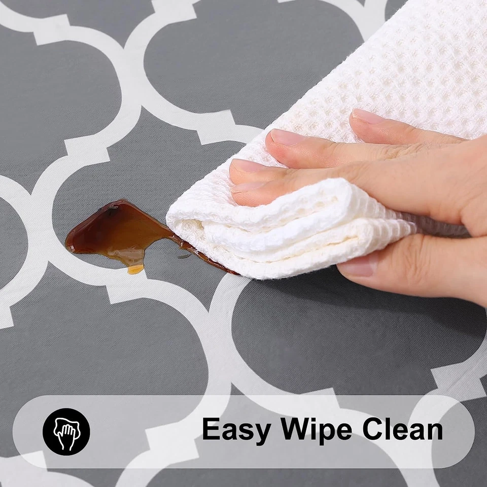 Mantel Rectangular, Impermeable, con Respaldo de Franela, 60" x 84" Gris - Image 3 of 4