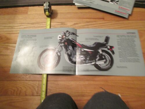 Kawasaki motorcycle LTD1100 1984 Vintage Dealer Sales Brochure - Picture 2 of 3