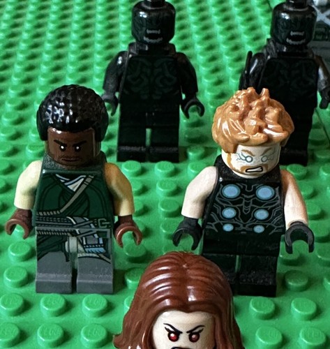 Lego Marvel Lot of 22 Minifigures Captain America Thor Black Panther More As Is - Picture 10 of 16