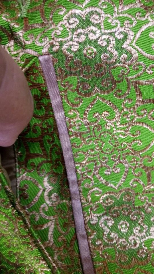 SULTAN THE RING OF EURTA TAPESTRY SATIN VEST GREEN GOLD SIZE 38 BEAUTIFUL BUTTON - Image 2 of 4