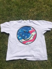 VTG Smiley Face Tee Men’s XL Made In USA Flag Graphic Happy American
