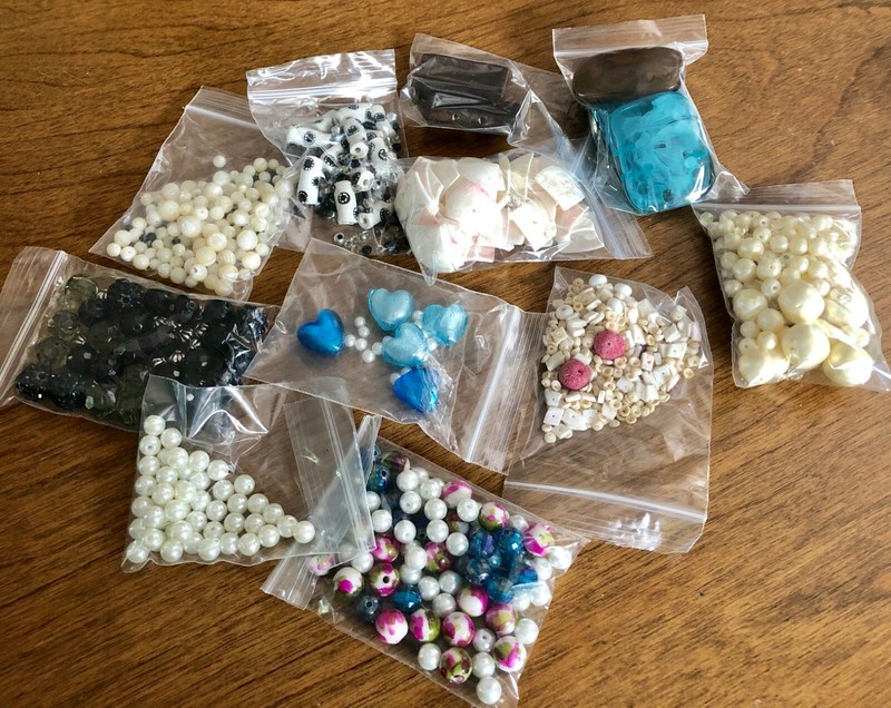 1 lb 7 Vintage Lot Loose Beads - Glass, Faux Pearls, MOP, Wood, Shell, Plastic +