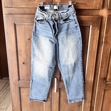 UNIVERSAL THREAD-Women's Stone Wash Denim Jeans Size 8