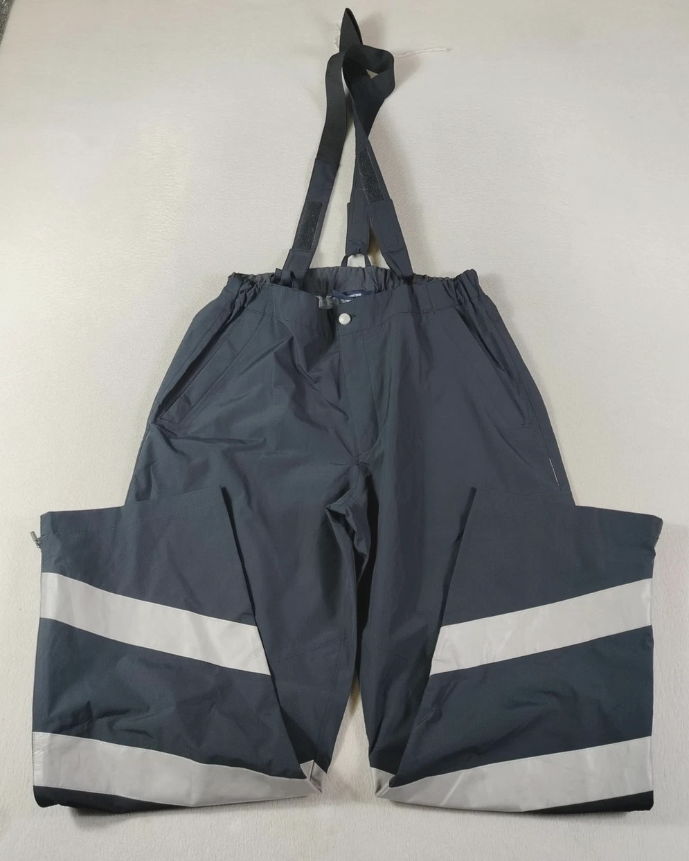 Lands' End Rain Pants Mens Medium Gray Reflective Delta Workwear Safety Outdoors
Opens in a new wind
