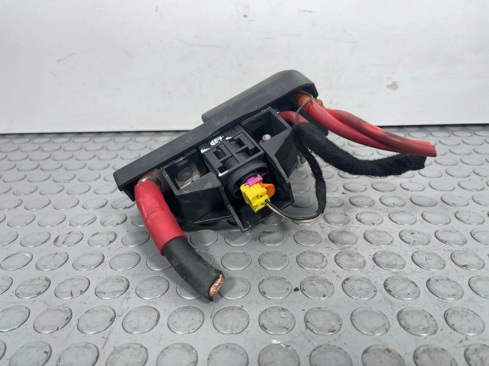 Fusible relé batería delantera Audi A6 Allroad C6 2007 diésel 4F0915519 kW LIQ5255 Foto 3 de 4