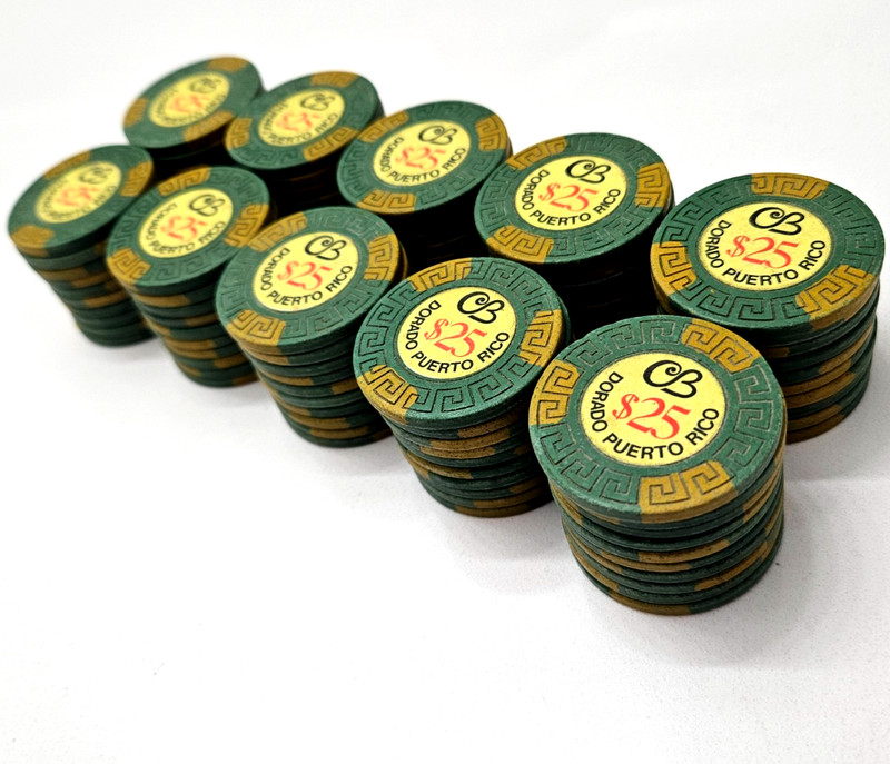 Lot 100 old 1971 CERROMAR BEACH $25 clay Casino chip DORADO Puerto Rico poker Y