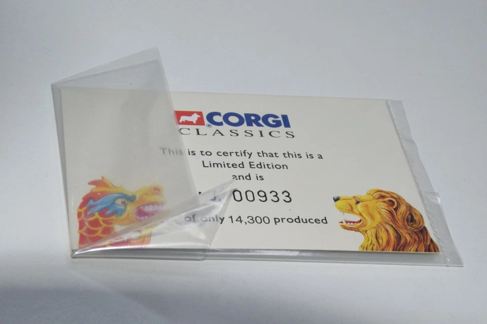 B23 1:50 CORGI TOYS 09901 ERF DODGEM TRUCK & BOX TRAILER SET PAT COLLINS MIB - Image 3 of 4