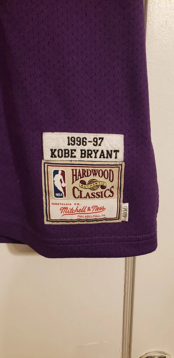 Mitchell And Ness Men NBA Los Angeles Lakers Road 1996-97 Kobe Bryant  Authentic Jersey purple