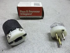 NEW Pass & Seymour Legrand PS5266-X Straight Blade Plug 15A 125  *FREE SHIPPING*