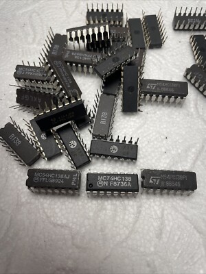10 Stück ICs 74HC138 DIP16 MC74HC138 MC53HC138AJ M54HC138 NOS (KL8-15-1)