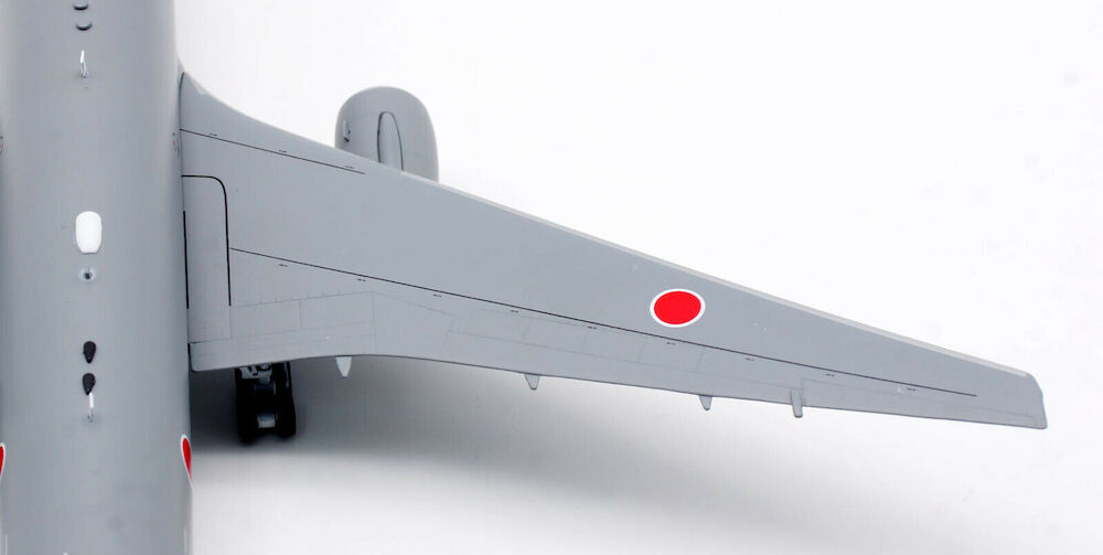 1:200 INF200 Japan - Air (JASDF) Boeing KC-46A Pegasus (767