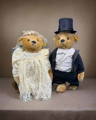 Steiff Bride, 0155/36 and Groom, 0155/37, Mint, Circa 1988 w/ Boxes & Tags
