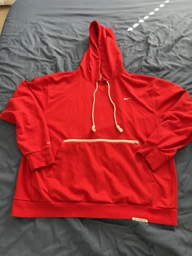 Nike Standard Issue Mens Hoodie XXL Red Dri-Fit Pullover Athletic Sweatshirt