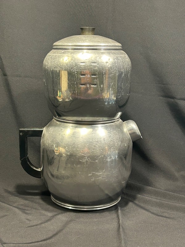 Vintage West Bend Aluminum Co. 9-18 Cup KWIK DRIP Coffee Maker  LQQK