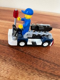 Lego Creator Expert 2010 Shuttle Adventure 10213 No Manual No Box 97% Complete